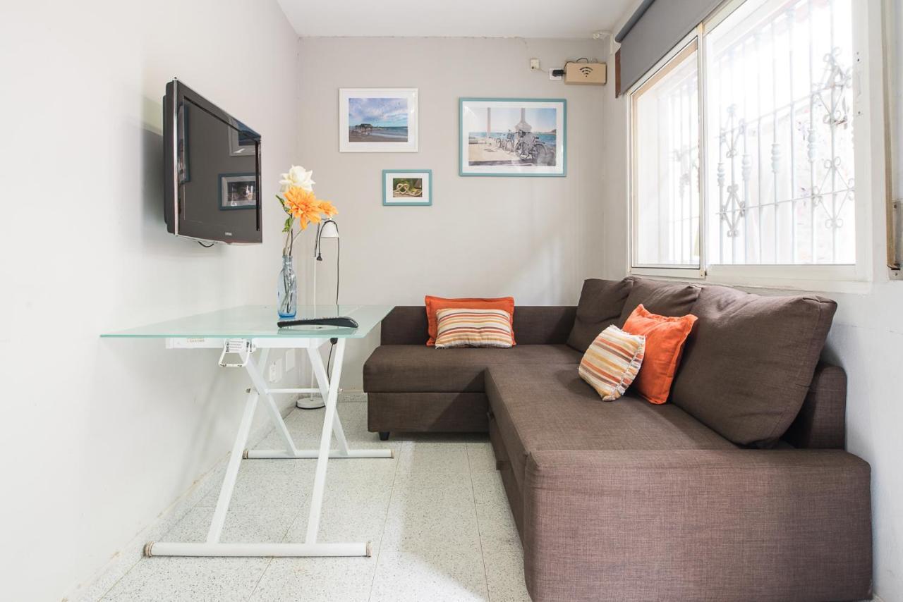Malagaonbeach 1 - Two Bedrooms - Up To 3 People - 10 Meters Beach Eksteriør billede