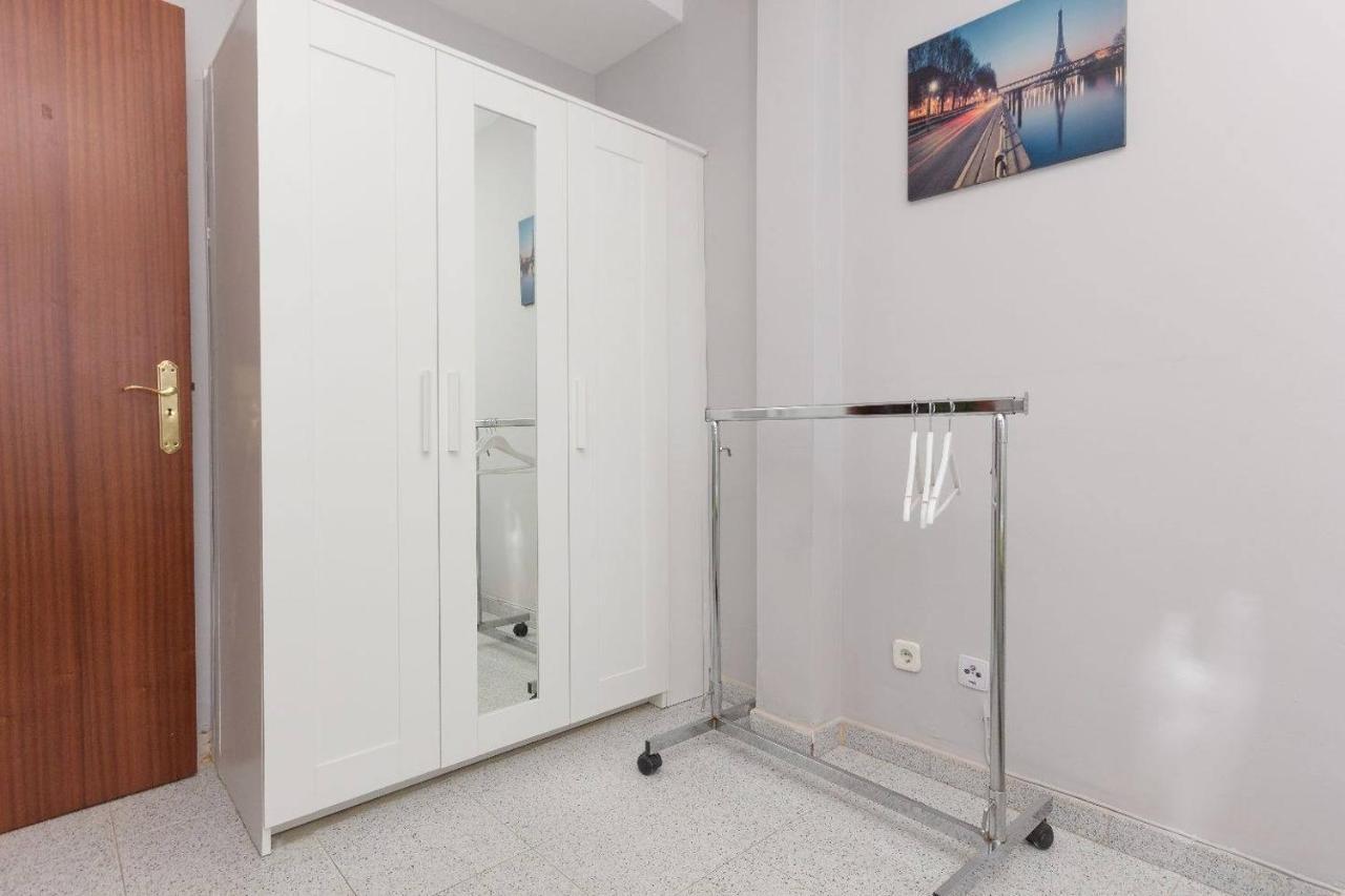 Malagaonbeach 1 - Two Bedrooms - Up To 3 People - 10 Meters Beach Eksteriør billede